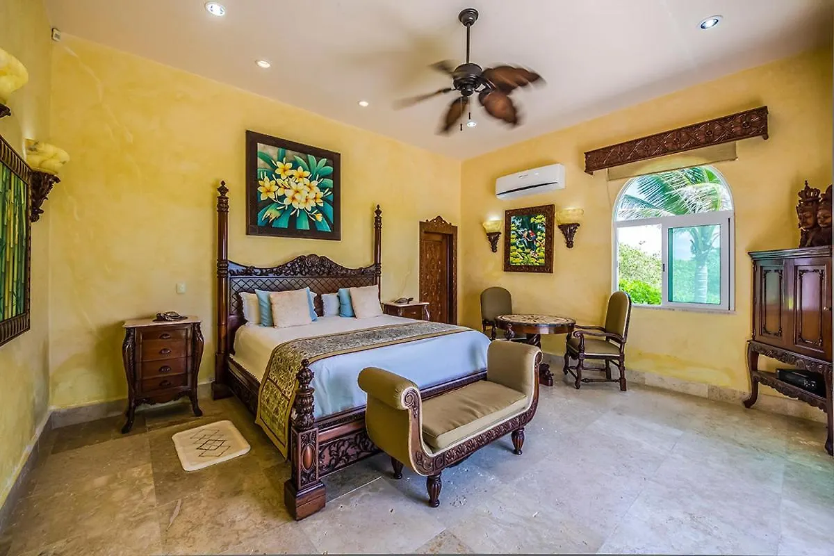Villa Amazing Beachfront Casa Del Mar Bonito, Playa Del Secreto, Riviera Maya Playa del Carmen