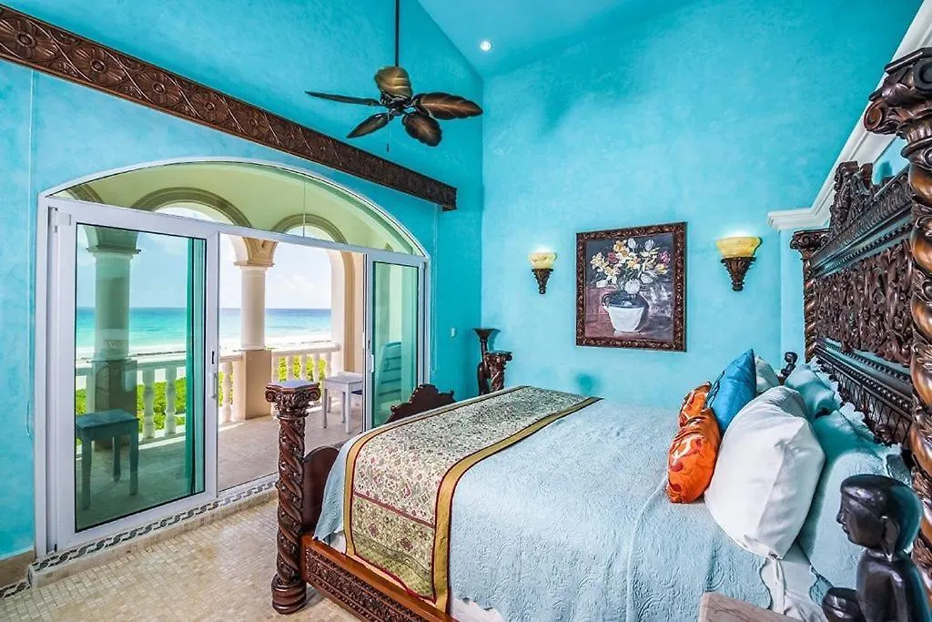 Amazing Beachfront Casa Del Mar Bonito, Playa Del Secreto, Riviera Maya Playa del Carmen Mexico
